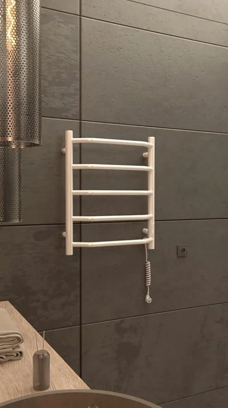 Elna Design Handtuchheizkörper Weiß – 45W – 500 x 420 mm – Elektrisch für Architektur & Interieur – Kompakt mit Thermostat, Timer & Eco – Edelstahl – Wandmontage – IP44 — Heizung Warmepumpe